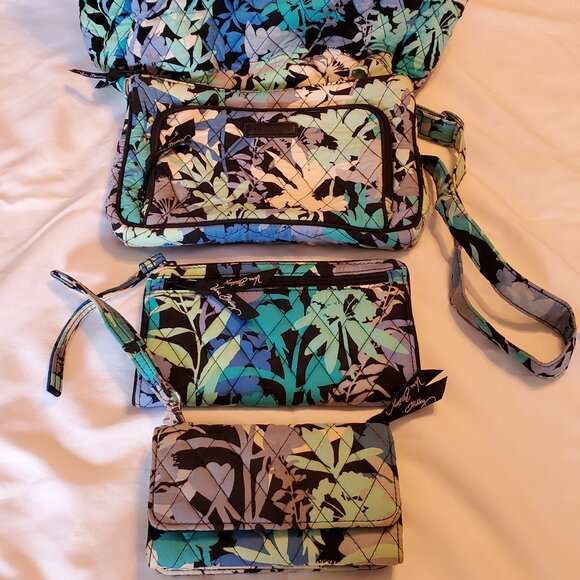 Vera Bradley Blue Camofloral Bundle - Picture 2 of 15